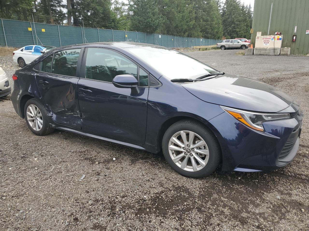 2024 TOYOTA COROLLA