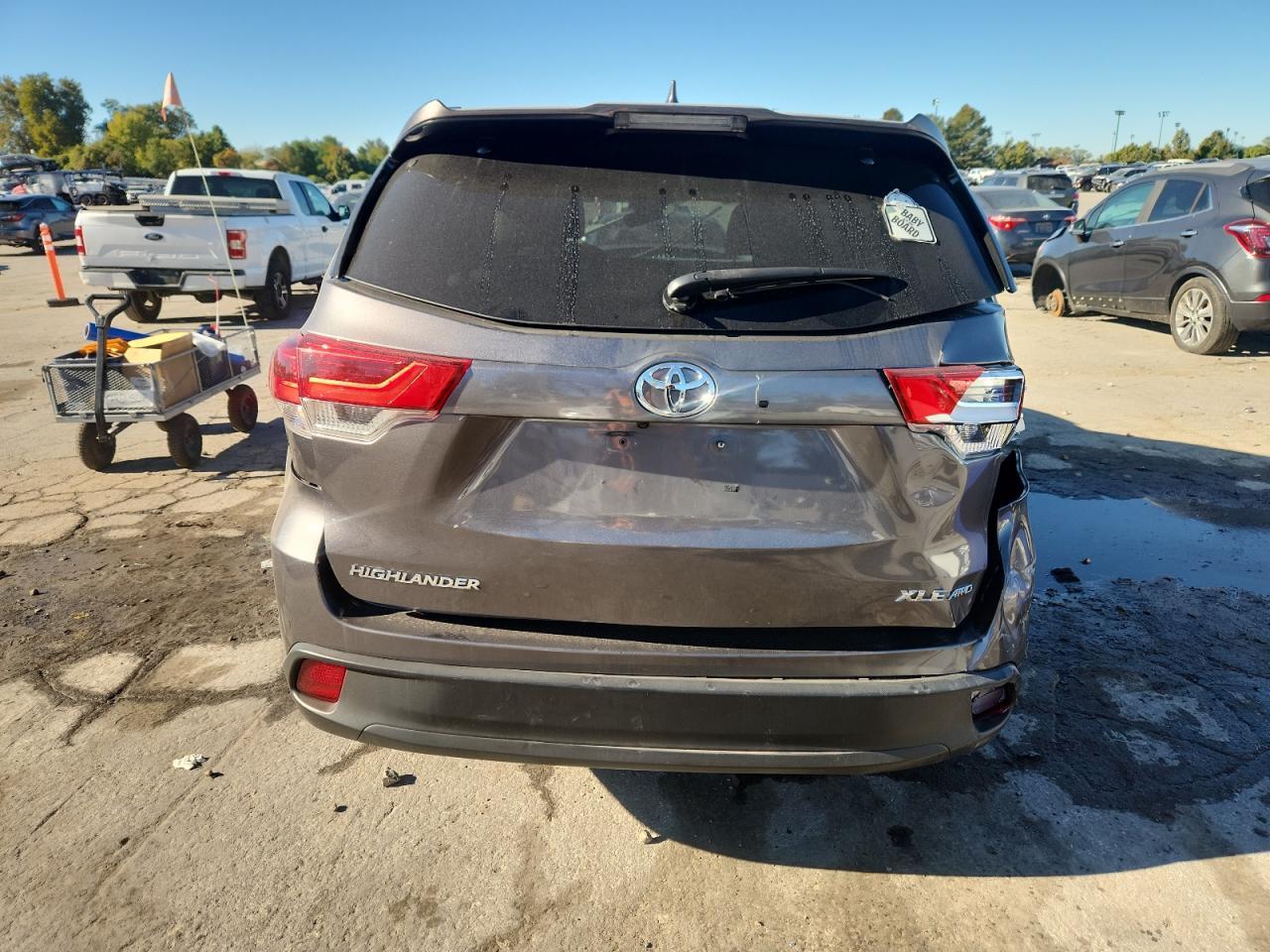 2018 TOYOTA HIGHLANDER
