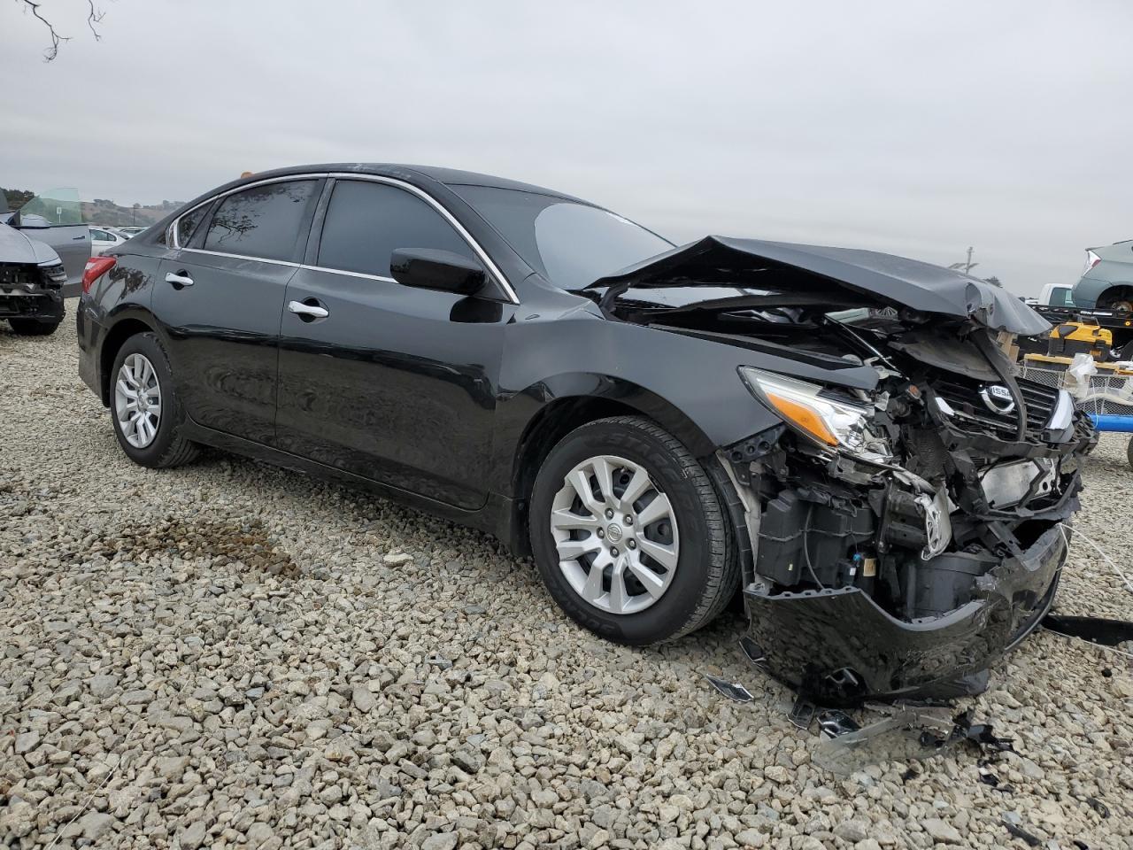 2017 NISSAN ALTIMA