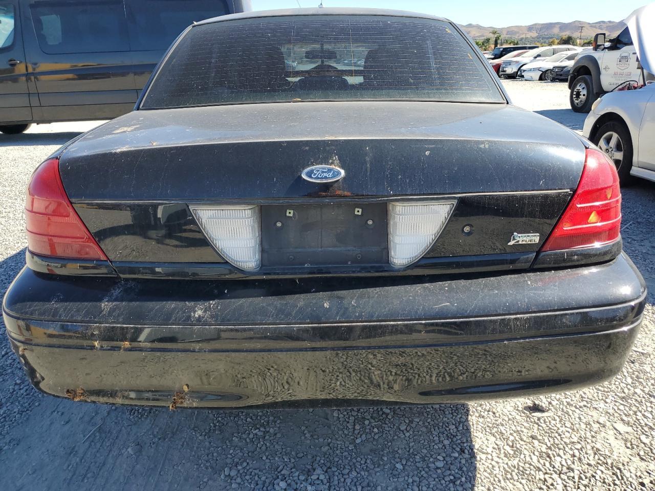 2011 FORD Crown Victoria
