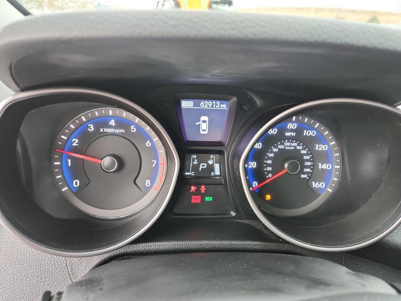 2016 HYUNDAI ELANTRA