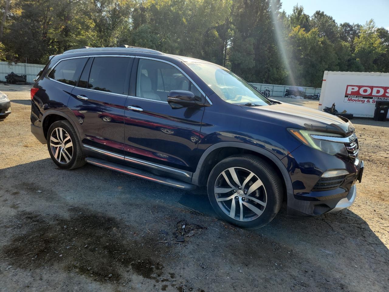 2016 HONDA PILOT