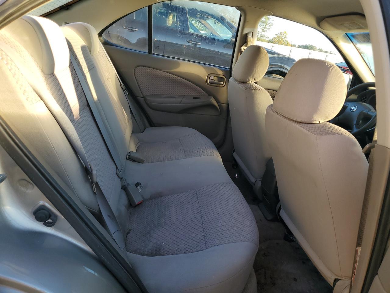 2004 NISSAN SENTRA