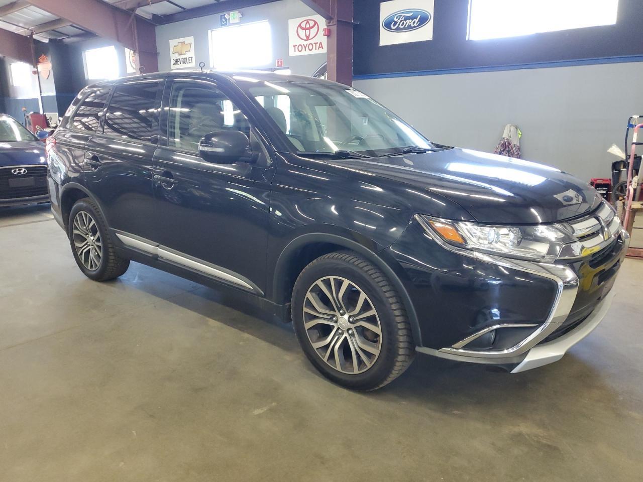 2017 MITSUBISHI outlander