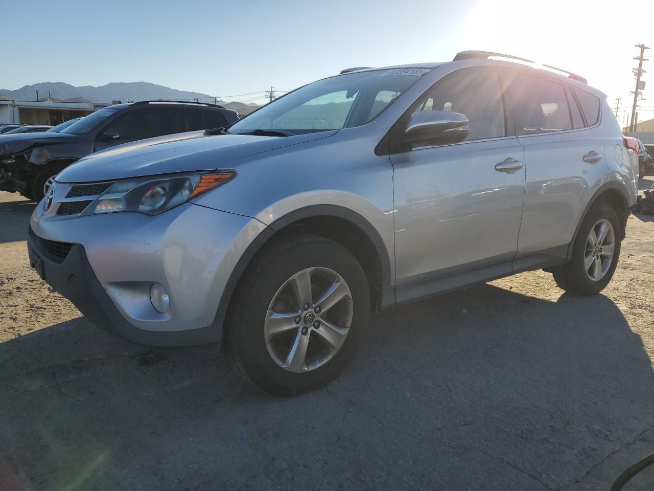 2015 TOYOTA RAV4