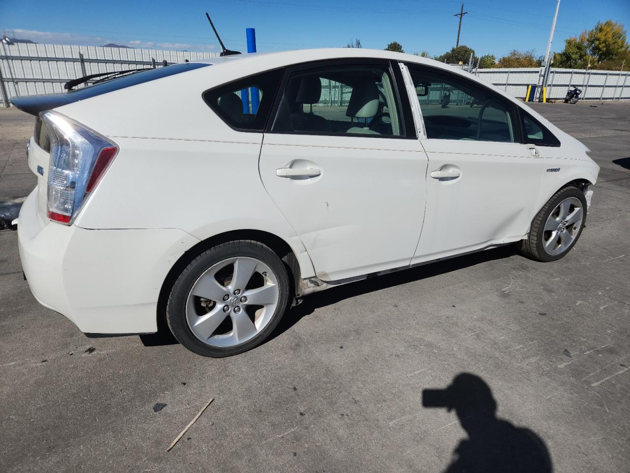 2011 TOYOTA PRIUS