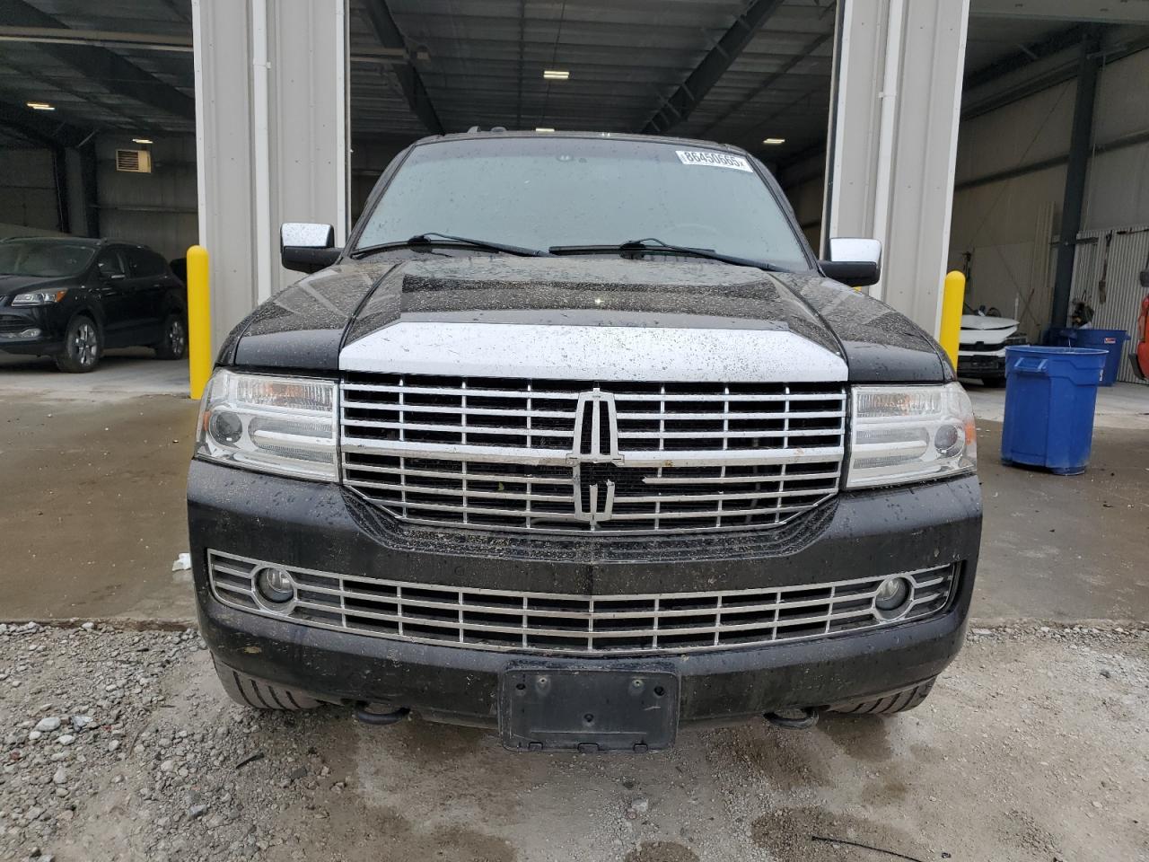 2011 LINCOLN Navigator