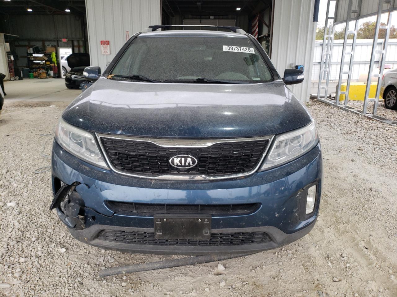2015 KIA SORENTO