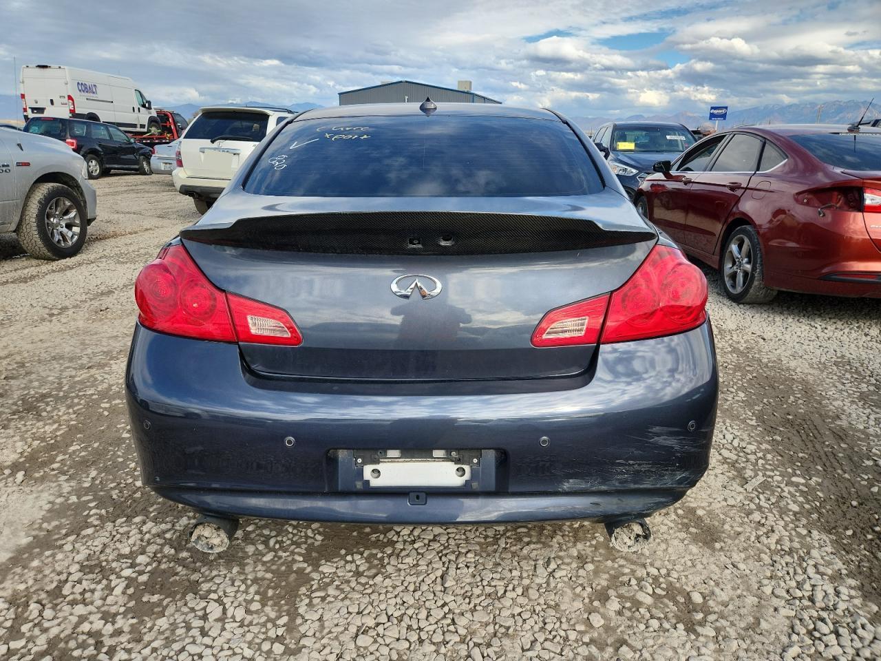 2012 INFINITI G37