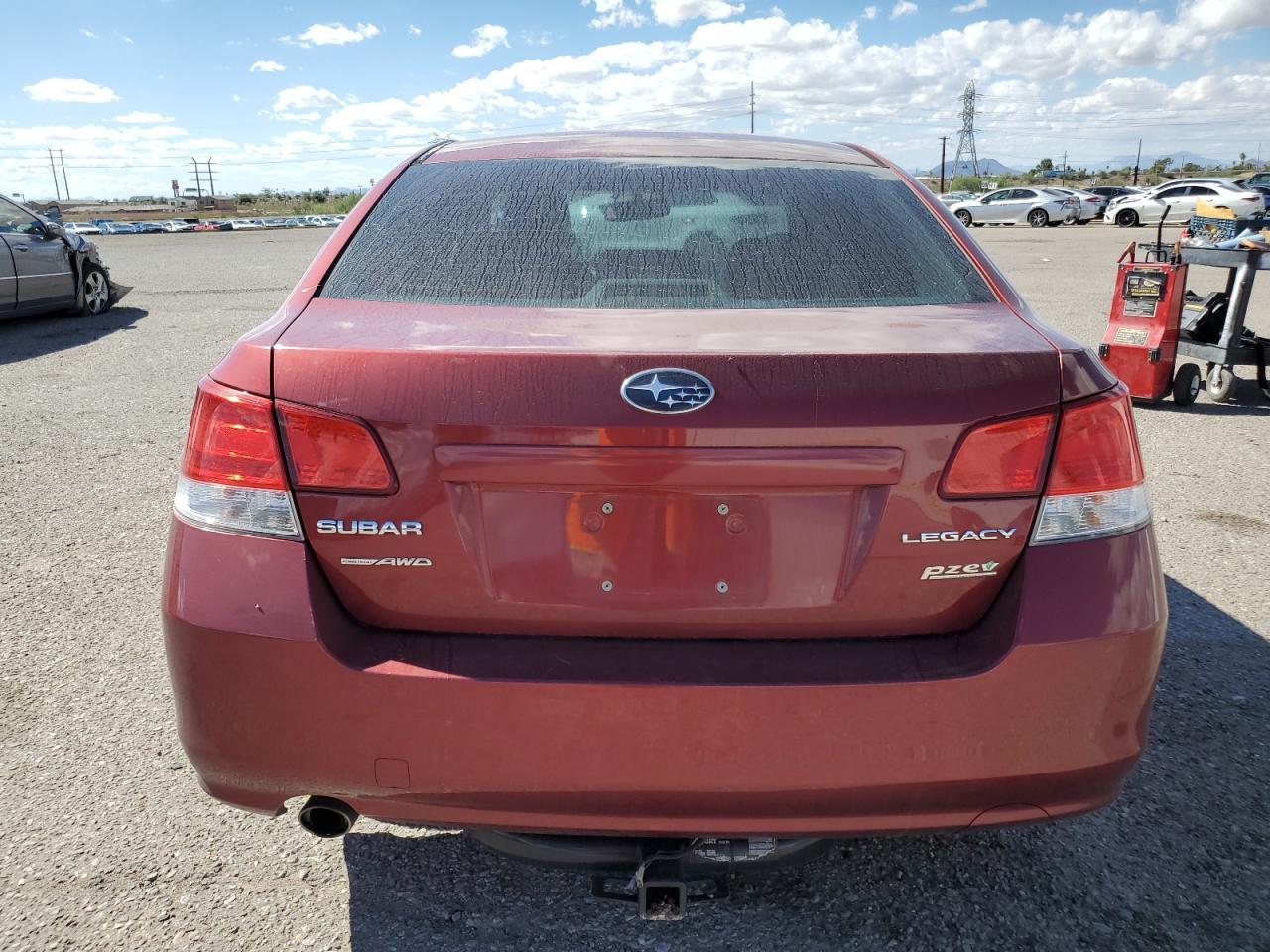 2013 SUBARU Legacy