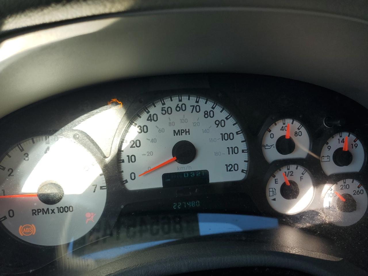 2004 CHEVROLET Trailblazer