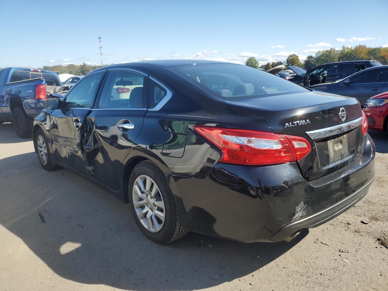 2017 NISSAN ALTIMA
