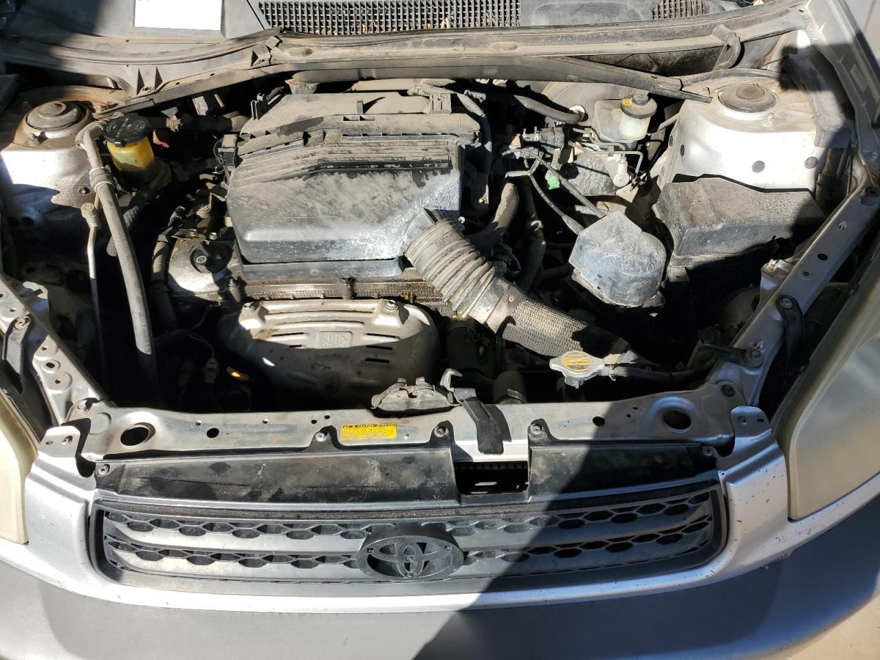 2002 TOYOTA RAV4