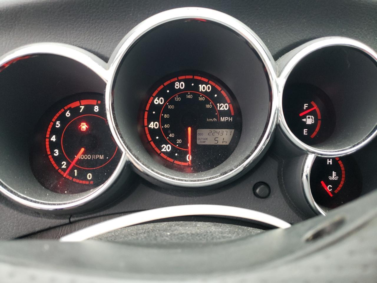 2005 TOYOTA COROLLA