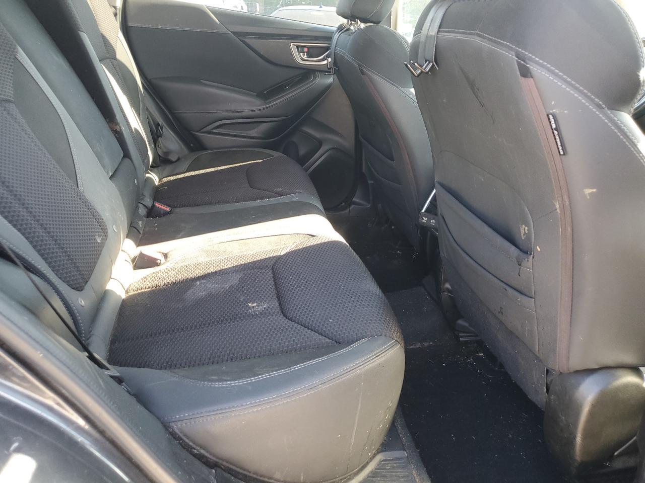 2019 SUBARU FORESTER