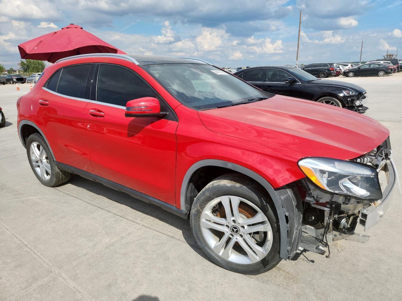 2019 MERCEDES-BENZ GLA-Class