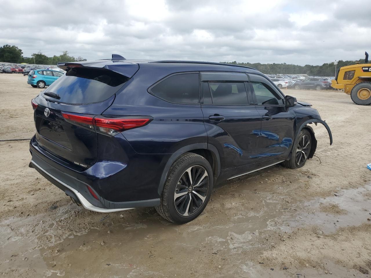 2022 TOYOTA HIGHLANDER
