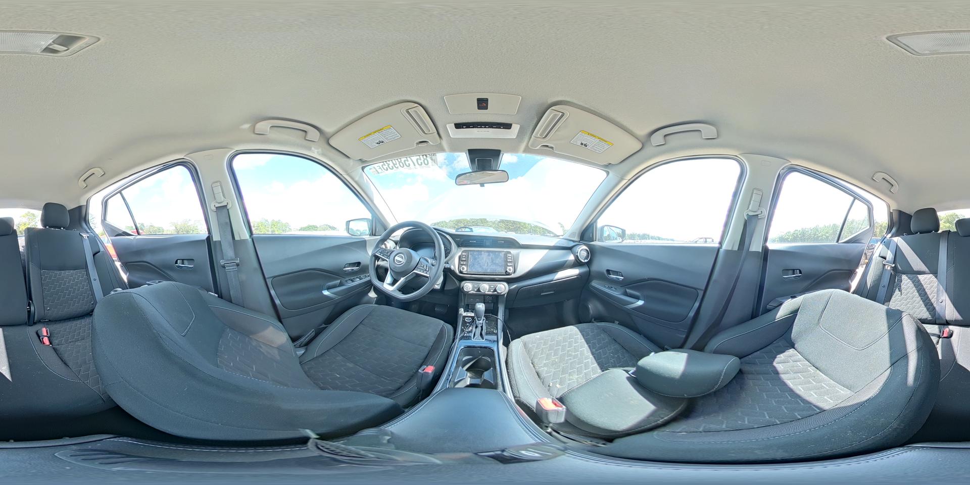 2024 NISSAN KICKS