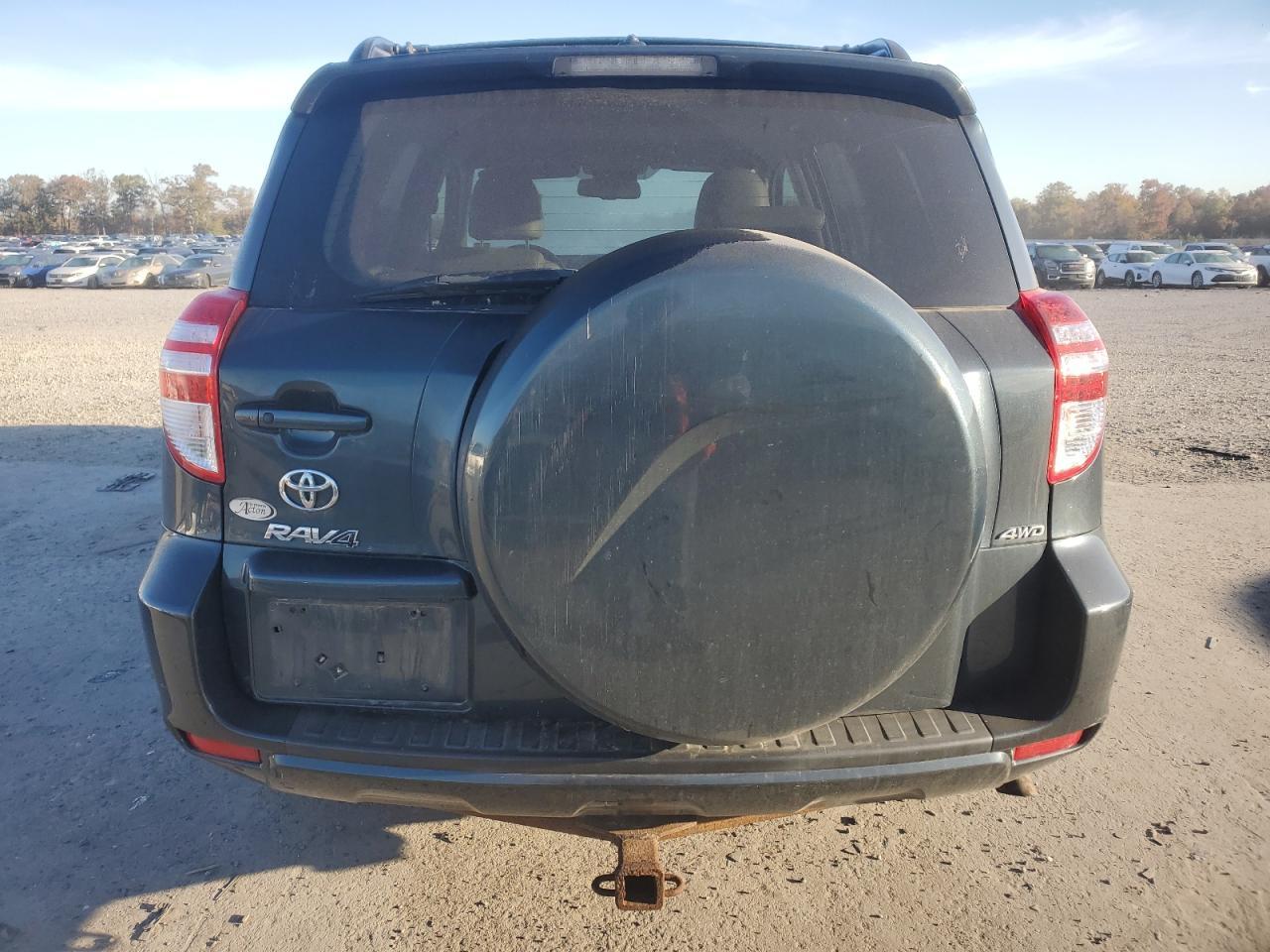 2011 TOYOTA RAV4
