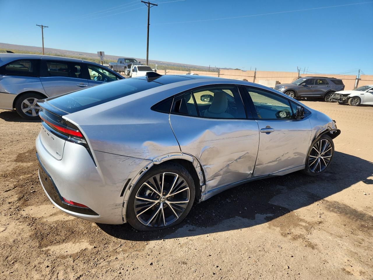 2025 TOYOTA PRIUS