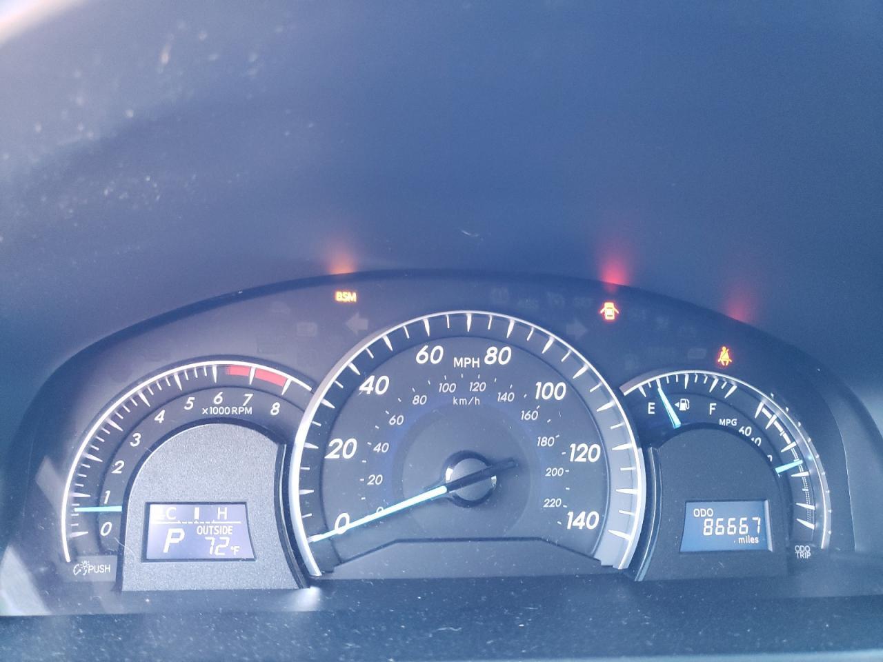 2014 TOYOTA CAMRY