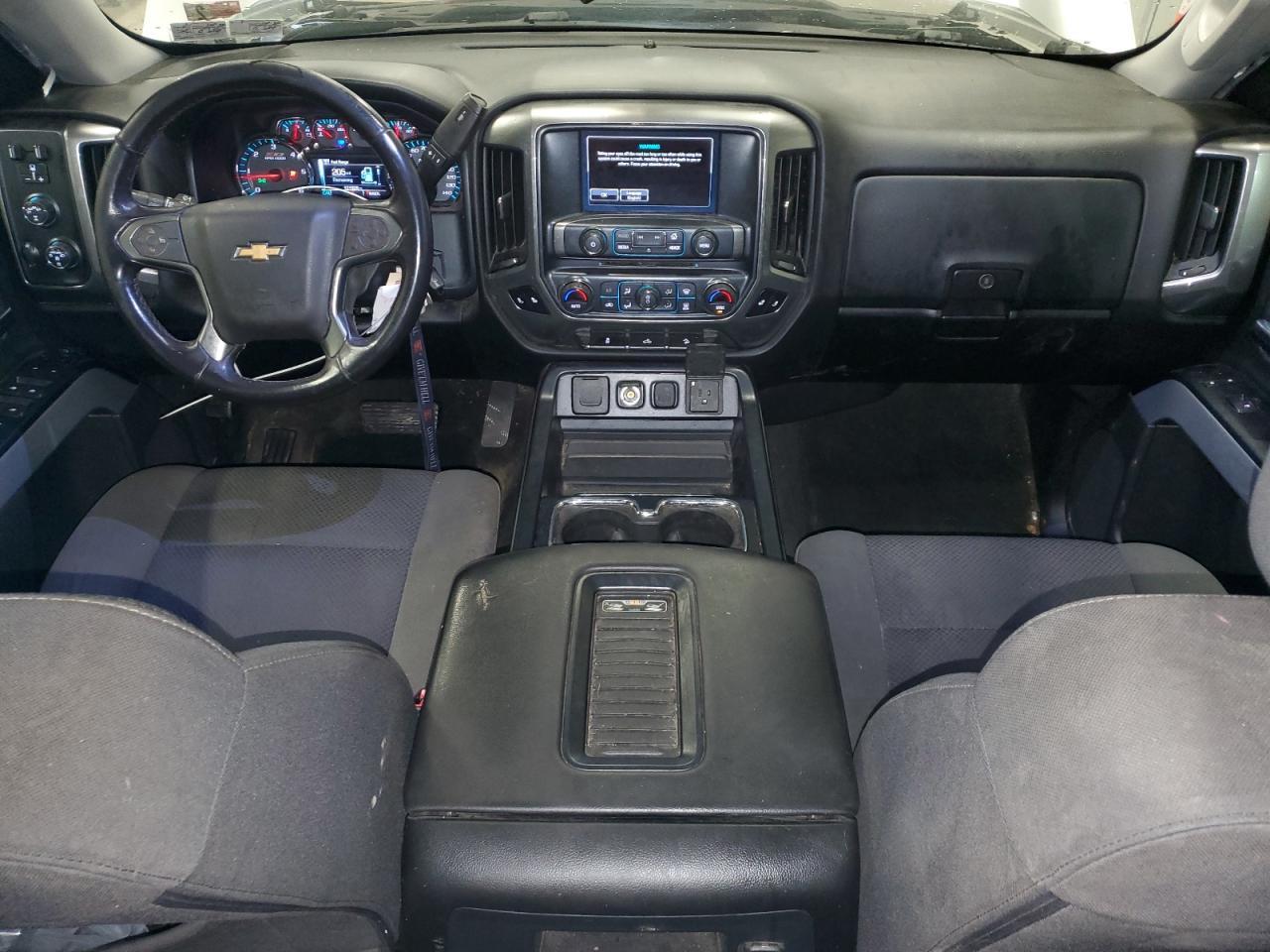 2018 CHEVROLET Silverado