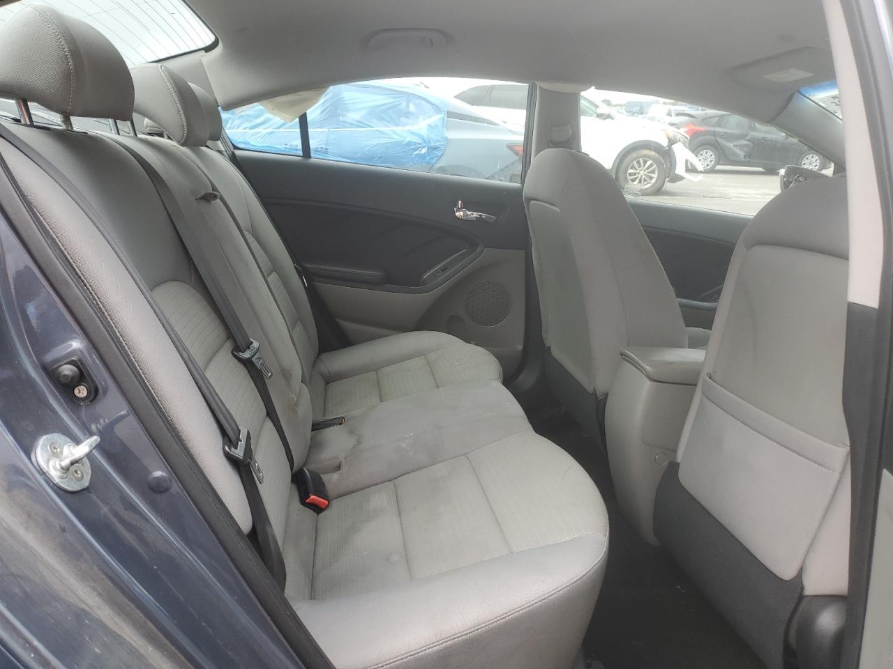 2016 KIA FORTE