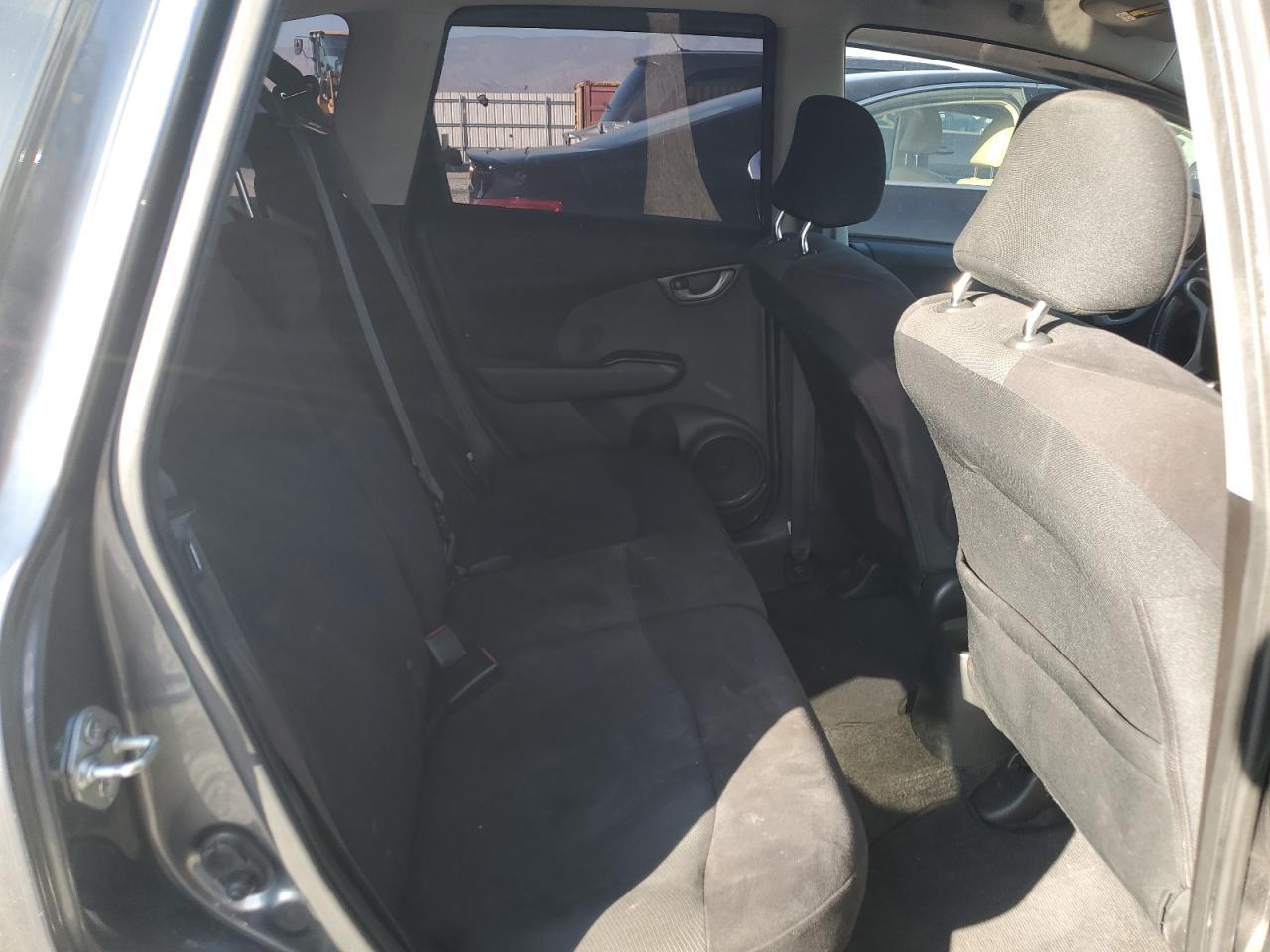 2011 HONDA FIT