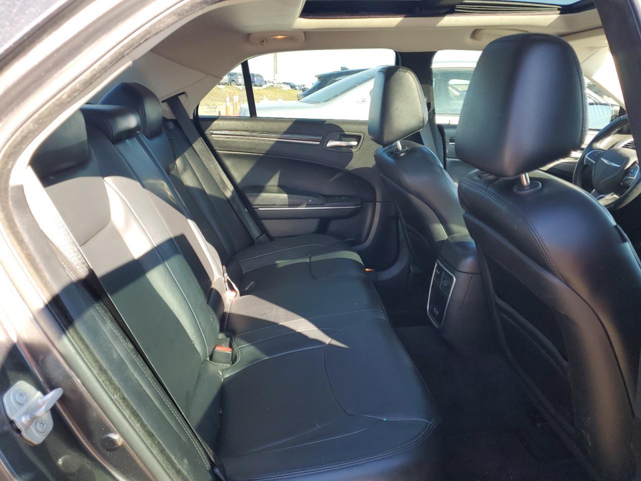 2015 CHRYSLER 300