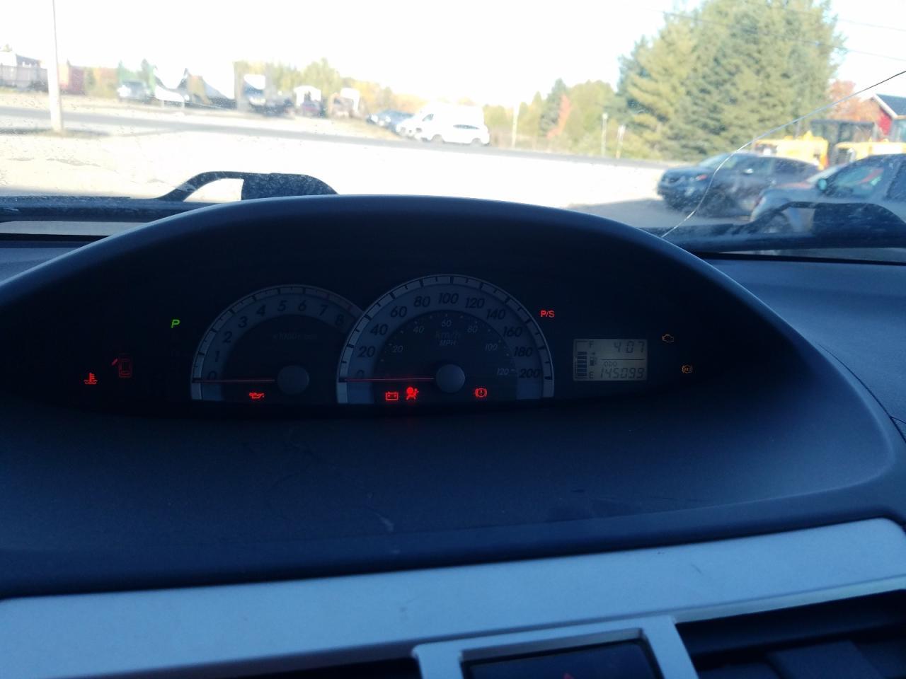 2008 TOYOTA YARIS