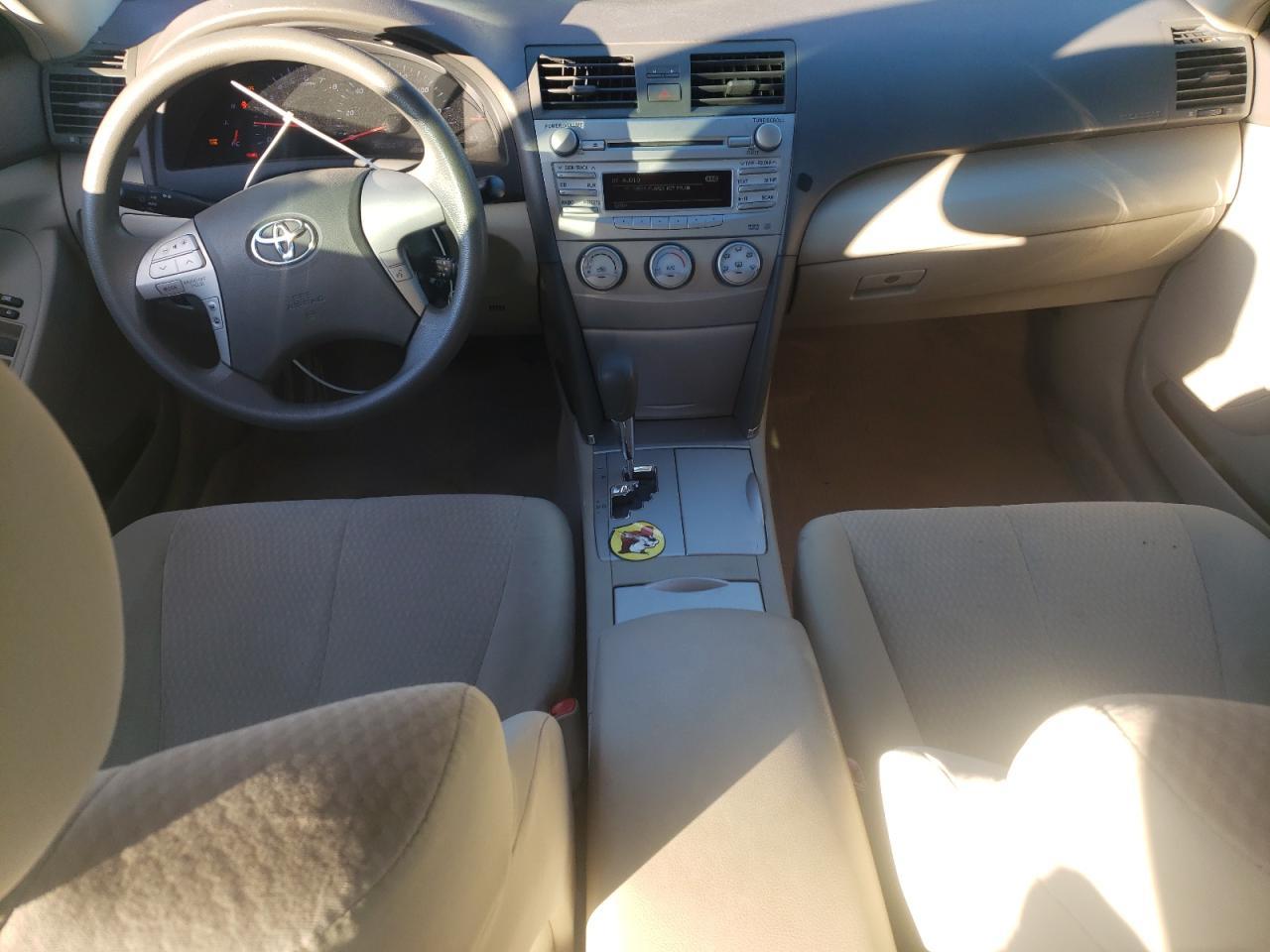 2011 TOYOTA CAMRY