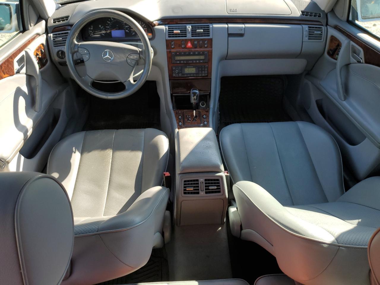 2001 MERCEDES-BENZ E-Class