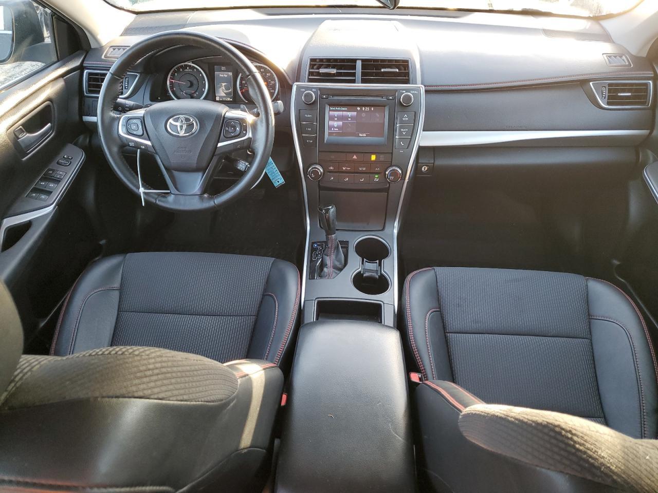 2016 TOYOTA CAMRY
