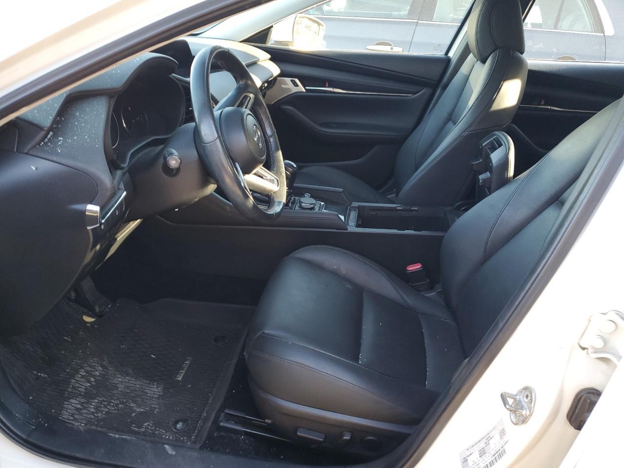 2020 MAZDA 3