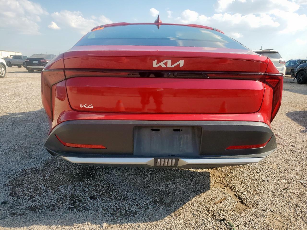 2025 KIA K4