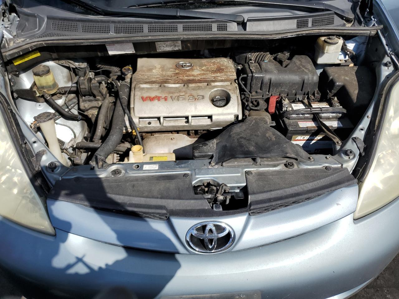 2006 TOYOTA SIENNA