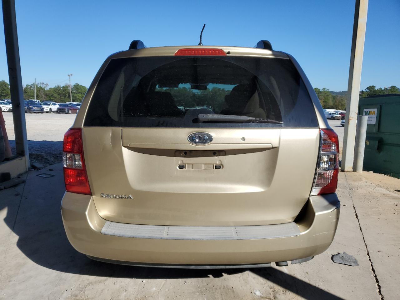 2008 KIA SEDONA