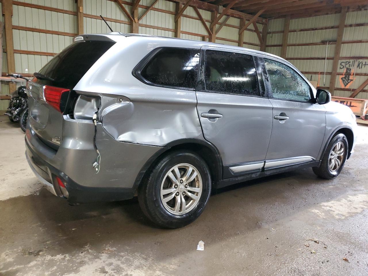 2016 MITSUBISHI outlander