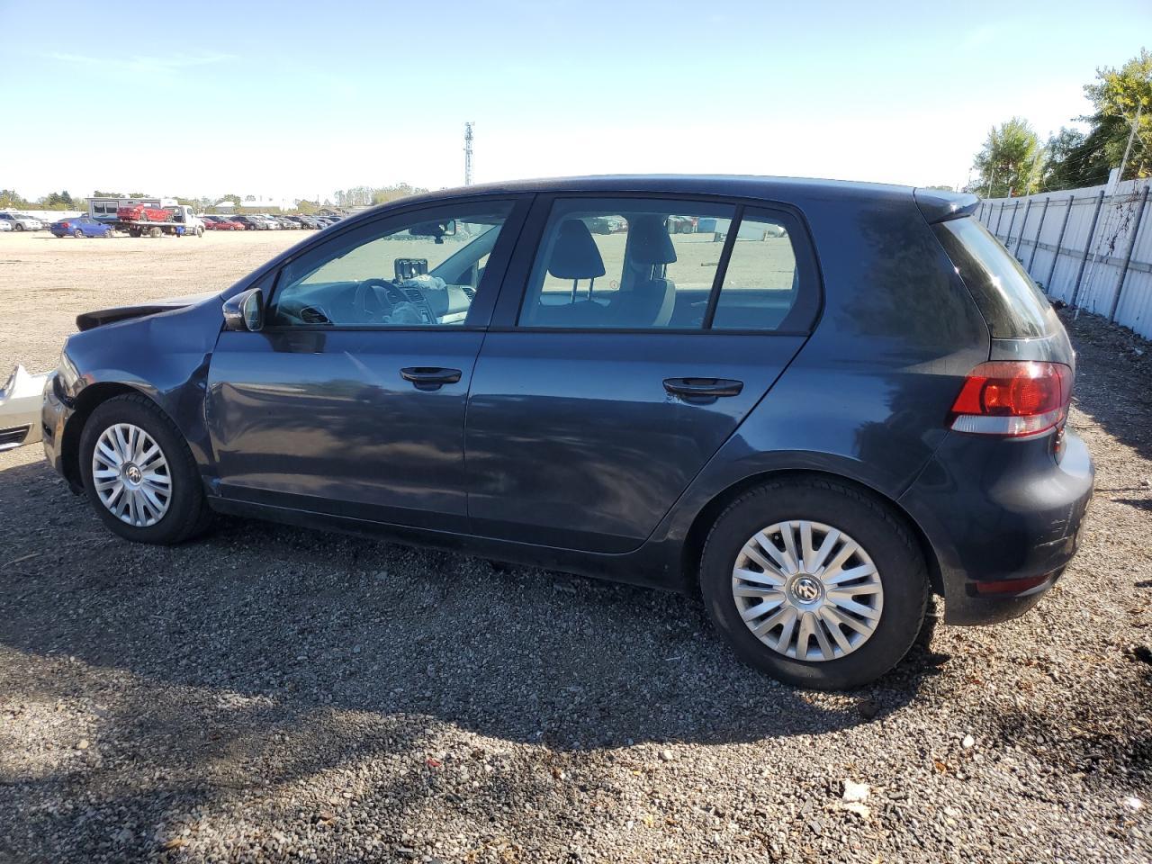 2011 VOLKSWAGEN GOLF