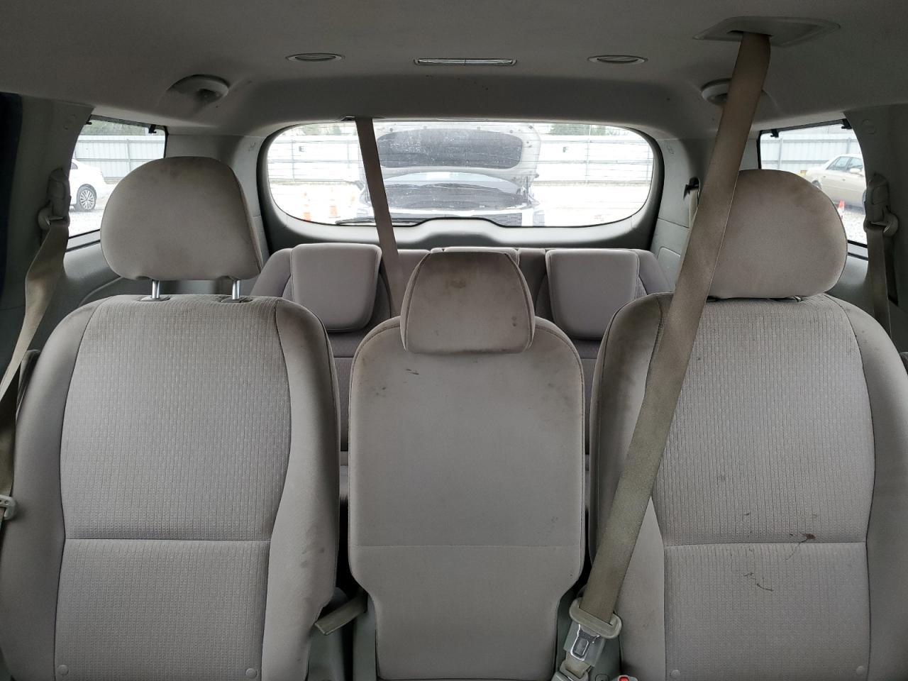 2016 KIA SEDONA