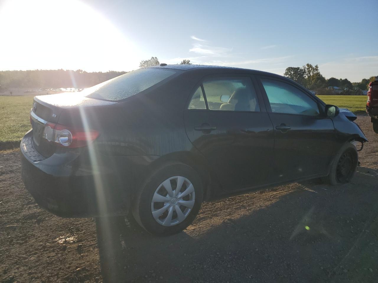 2011 TOYOTA COROLLA