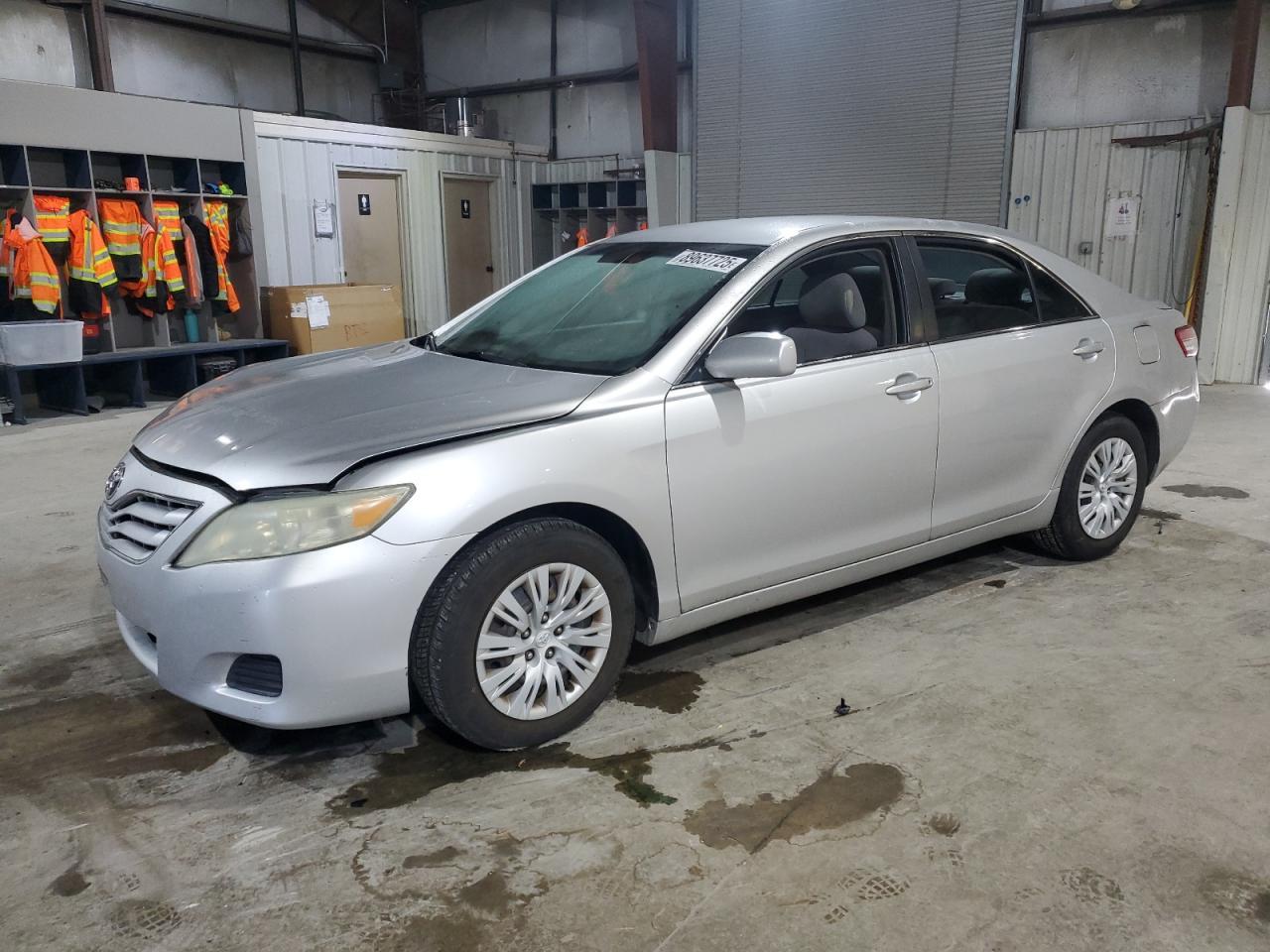 2010 TOYOTA CAMRY