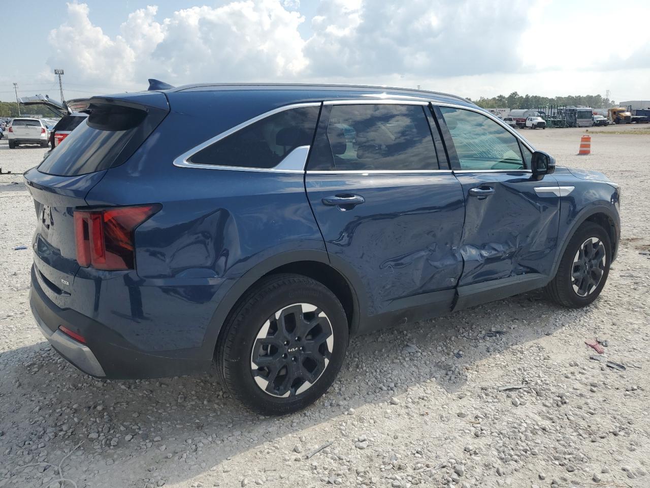 2024 KIA SORENTO