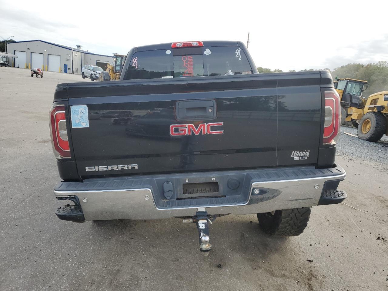 2017 GMC Sierra