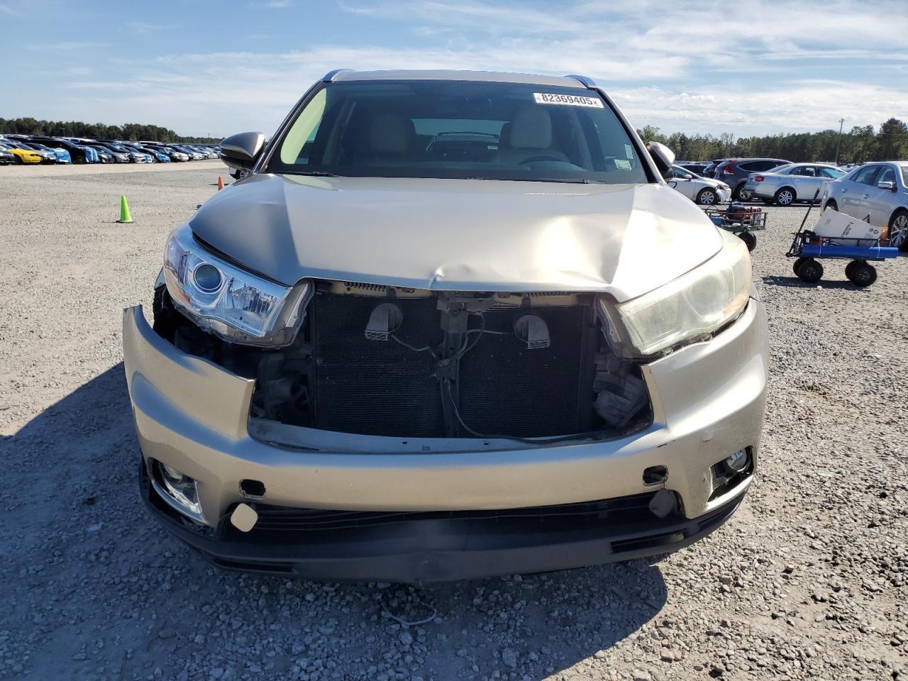 2014 TOYOTA HIGHLANDER