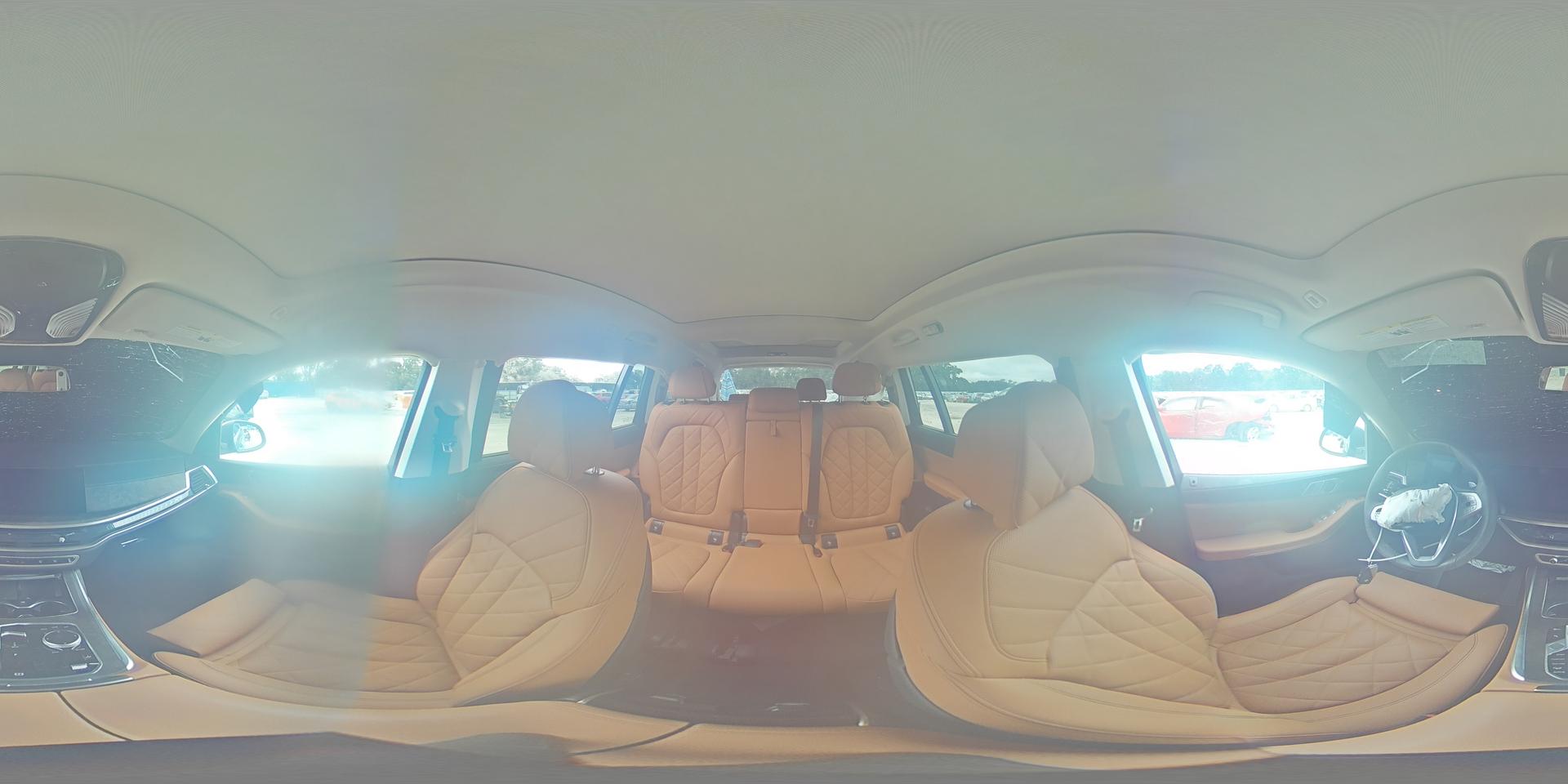 2025 BMW X7
