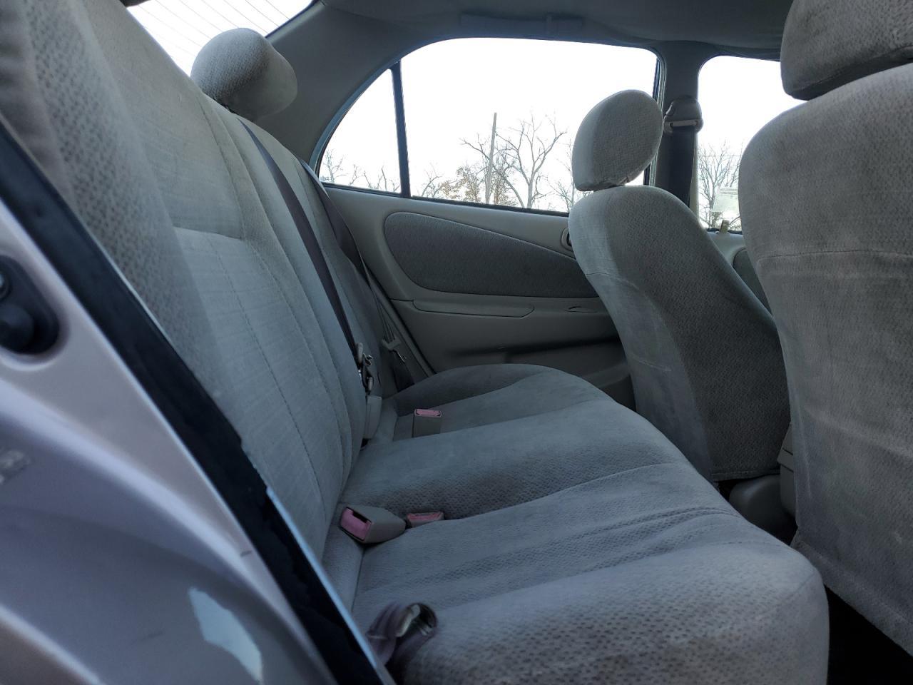 2001 TOYOTA COROLLA