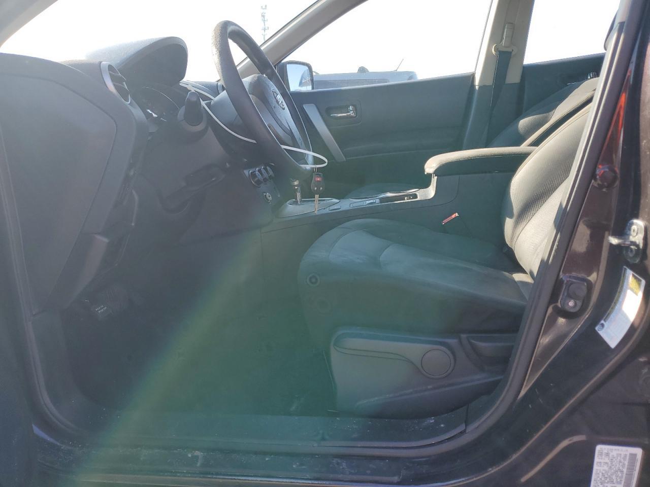 2014 NISSAN ROGUE