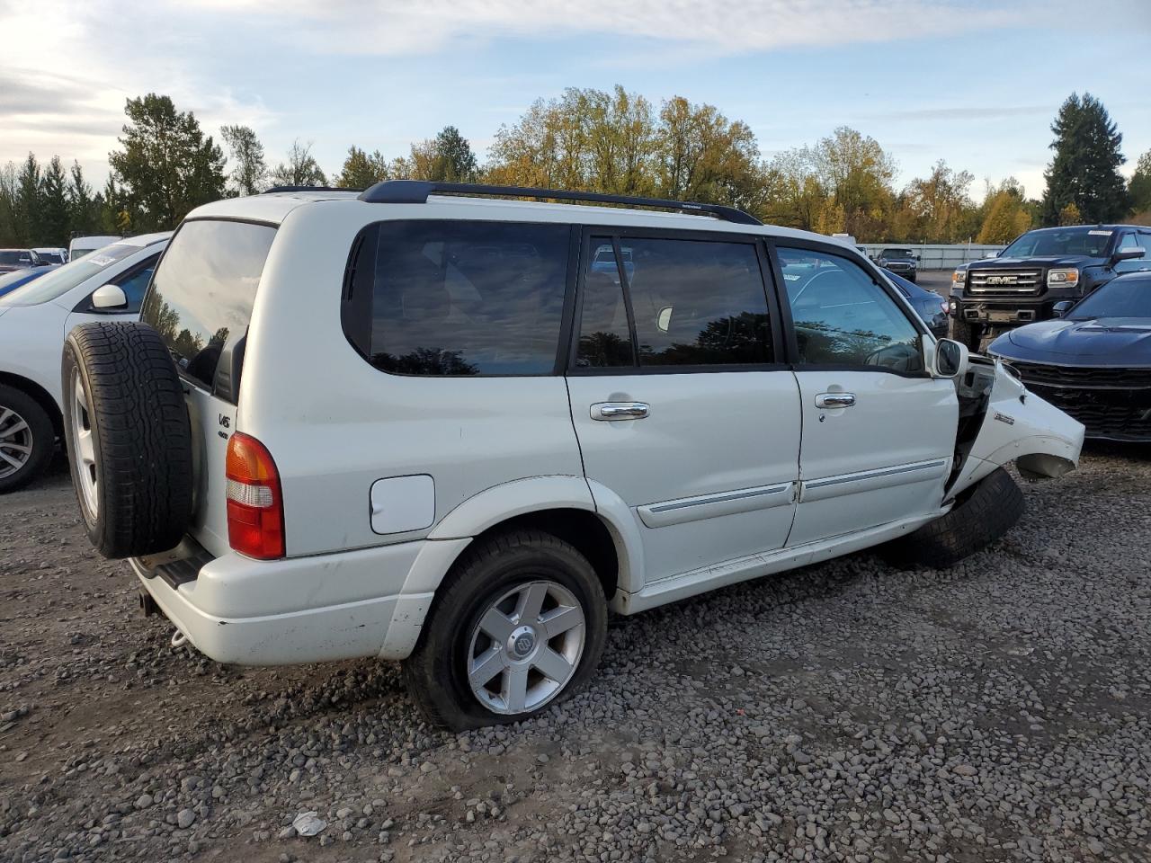2003 SUZUKI Xl-7