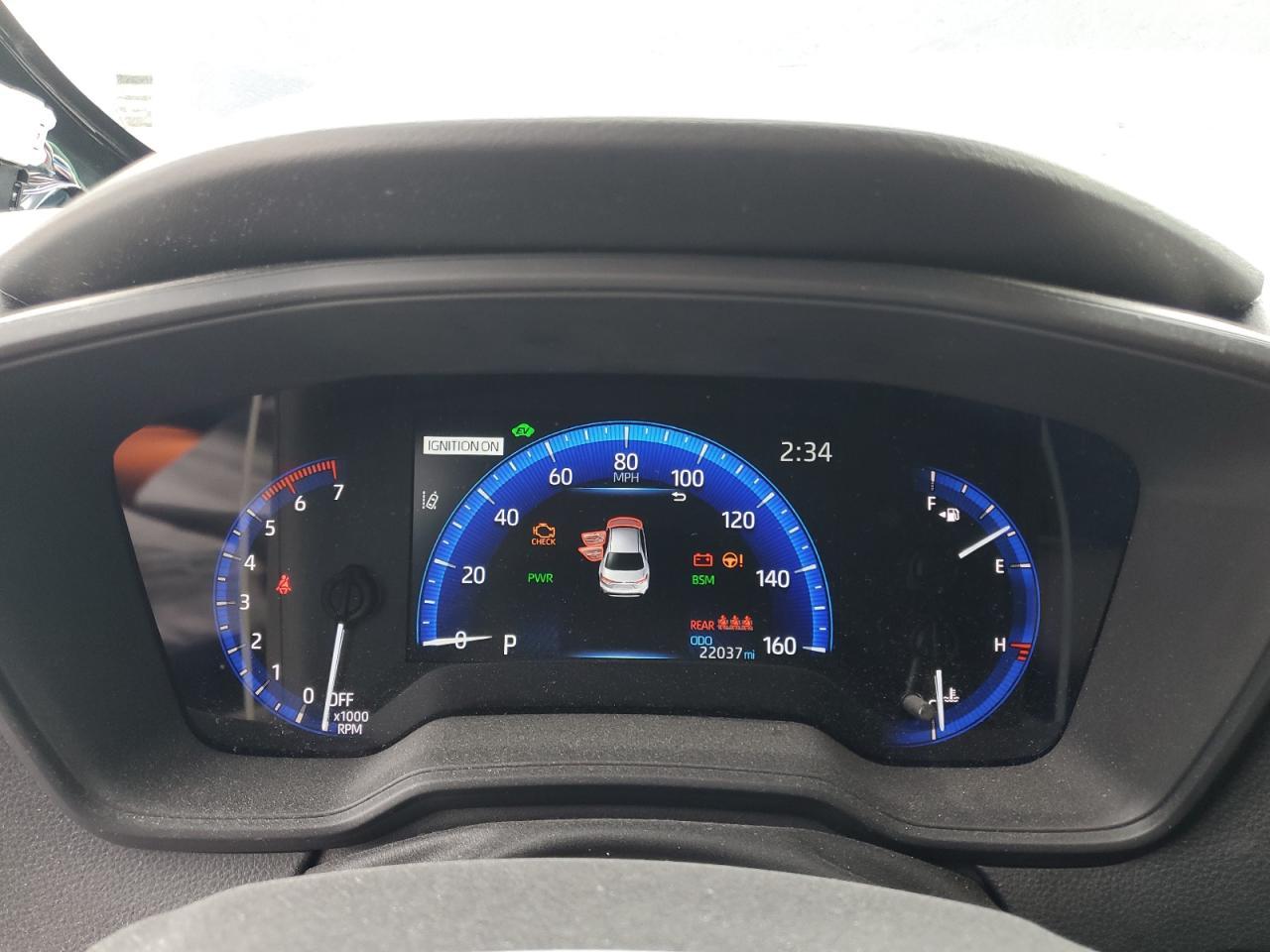 2022 TOYOTA COROLLA